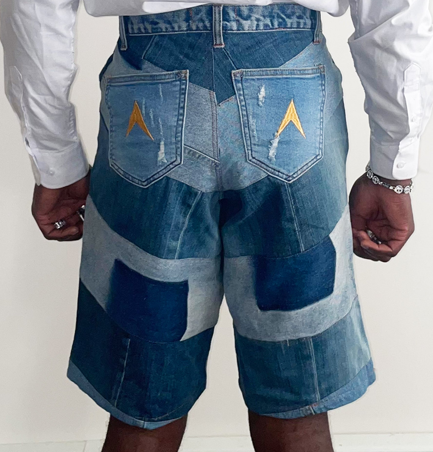 Symmetry Panel Denim Jort